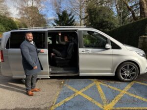 Reliable minibus and taxi hire for large groups attending events, including weddings and corporate meetings, by Tunbridge Wells 888 Taxis Ltd.